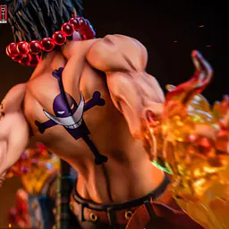 Jimei Palace - Ace vs Blackbeard StatueCorp