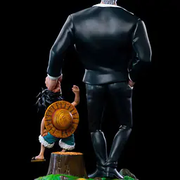 Fun Play - Luffy and Garp StatueCorp