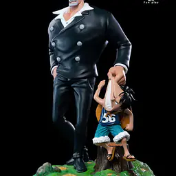 Fun Play - Luffy and Garp StatueCorp