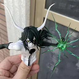 Fly Leaf - Ulquiorra StatueCorp