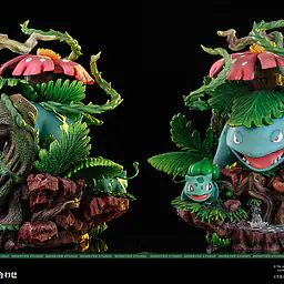 Monster - Venusaur and Bulbasaur StatueCorp