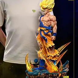 DU - SSJ Goku StatueCorp