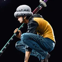 ZH - Trafalgar Law StatueCorp