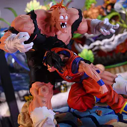 PBR - Goku vs Recoome StatueCorp