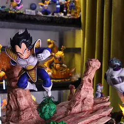 PBR - Goku vs Vegeta StatueCorp