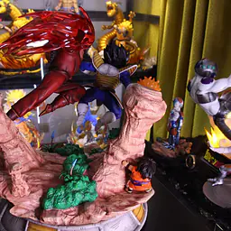 PBR - Goku vs Vegeta StatueCorp