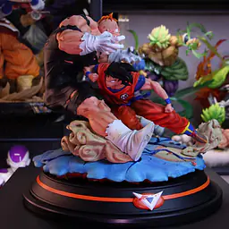 PBR - Goku vs Recoome StatueCorp