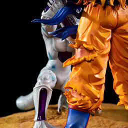 CZ - SSJ Goku vs Frieza 4