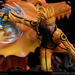 MY - Kurama and Naruto StatueCorp