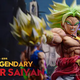 League - Broly vs Goku StatueCorp