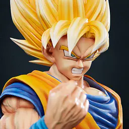 Figure Class - SSJ Goku StatueCorp