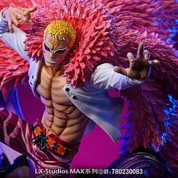 LX - Doflamingo StatueCorp