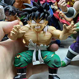 Sky Top - Ozaru Gohan StatueCorp