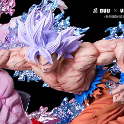 Buu x UK - UI Goku vs Jiren StatueCorp