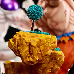 KDC - SSJ Goku vs Frieza 10