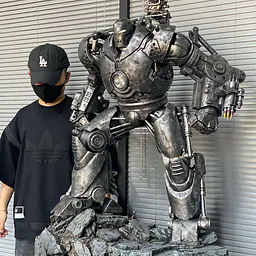 CB - Iron Monger 18