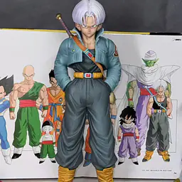 Star Track - Trunks 1