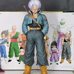 Star Track - Trunks 4