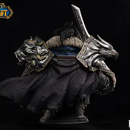 Blizzard Entertainment - Varian Wrynn 4