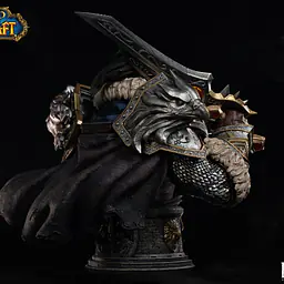 Blizzard Entertainment - Varian Wrynn 18