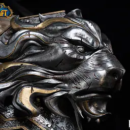 Blizzard Entertainment - Varian Wrynn 15