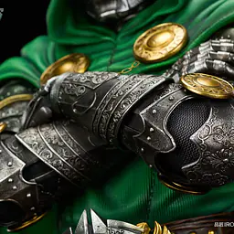 Iron - Doctor Doom 5