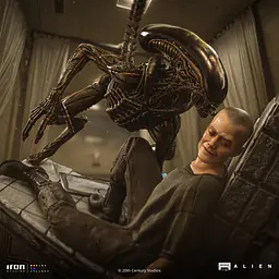 Iron - Ellen Ripley and Dog Alien 3