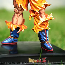 Saniyah Forge - SSJ Goku 4