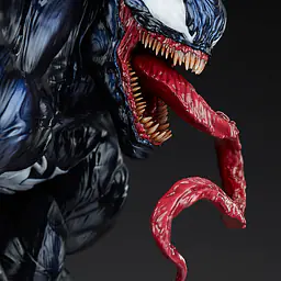 Sideshow Collectibles - Venom 4