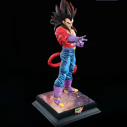 Capsule - SSJ4 Vegeta 8