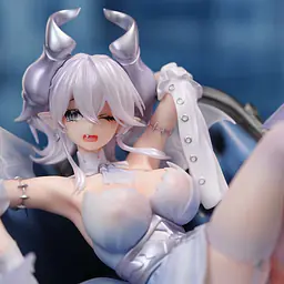 Tou Fou Figure - Labrynth 2