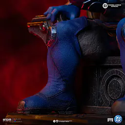 Iron - Darkseid 10