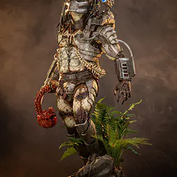 Premium Collectibles - Predator 9