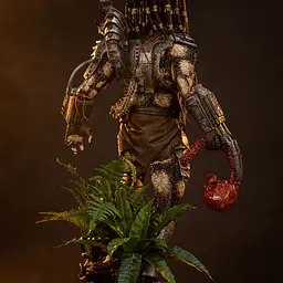 Premium Collectibles - Predator 19