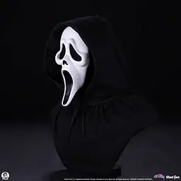 Premium Collectibles - Ghostface 16