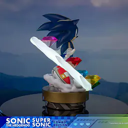 First 4 Figures - Sonic and Super Sonic 12
