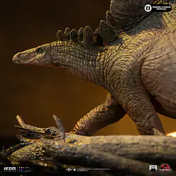 Iron - Stegosaurus 3