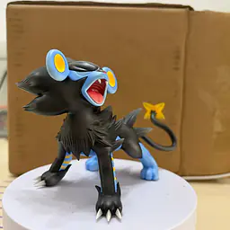 Qi Xing - Luxray 1
