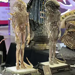 Deep Tale - Giger's Alien 6