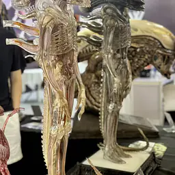 Deep Tale - Giger's Alien 8