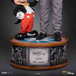 Iron - Walt Disney and Mickey Mouse 9