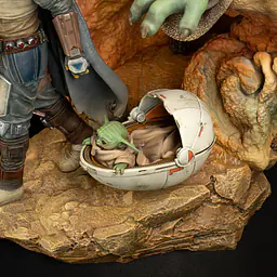 Premium Collectibles - The Mandalorian and Grogu 6