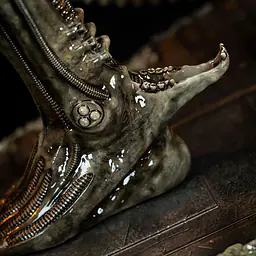 Premium Collectibles - Big Chap Alien 21