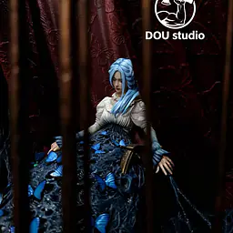DOU - Sophia Monad 4