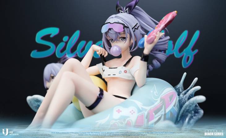 IU - Silver Wolf - Image 6