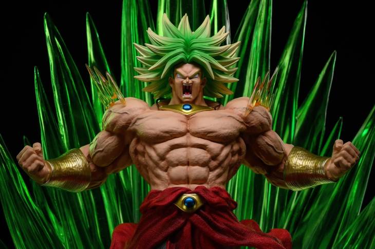 8 - Broly StatueCorp