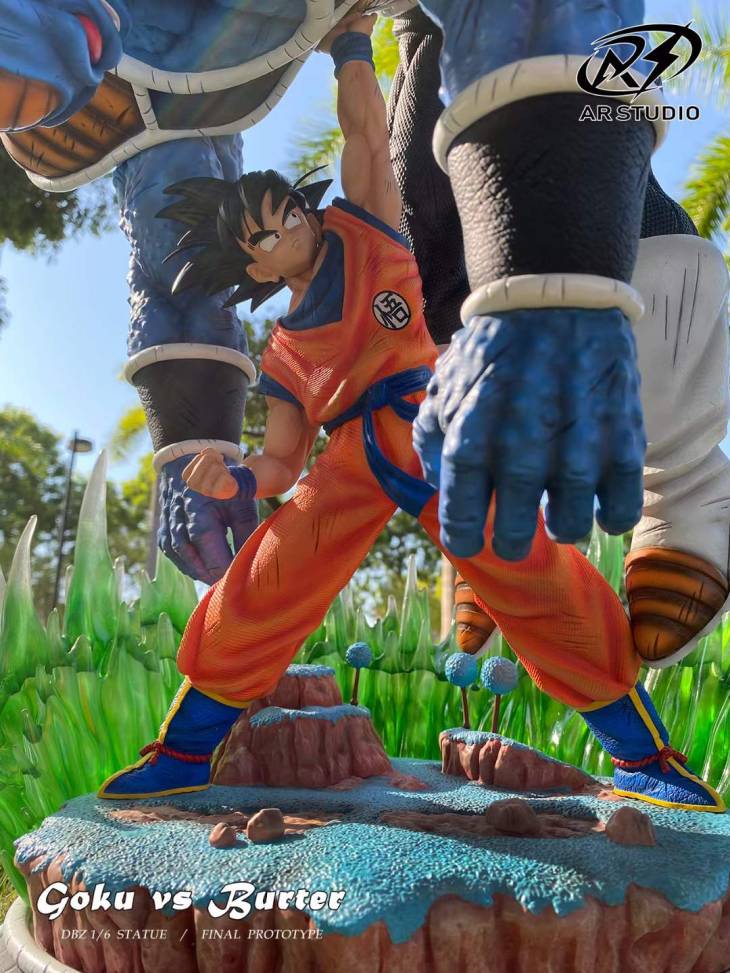 AR - Goku vs Burter StatueCorp