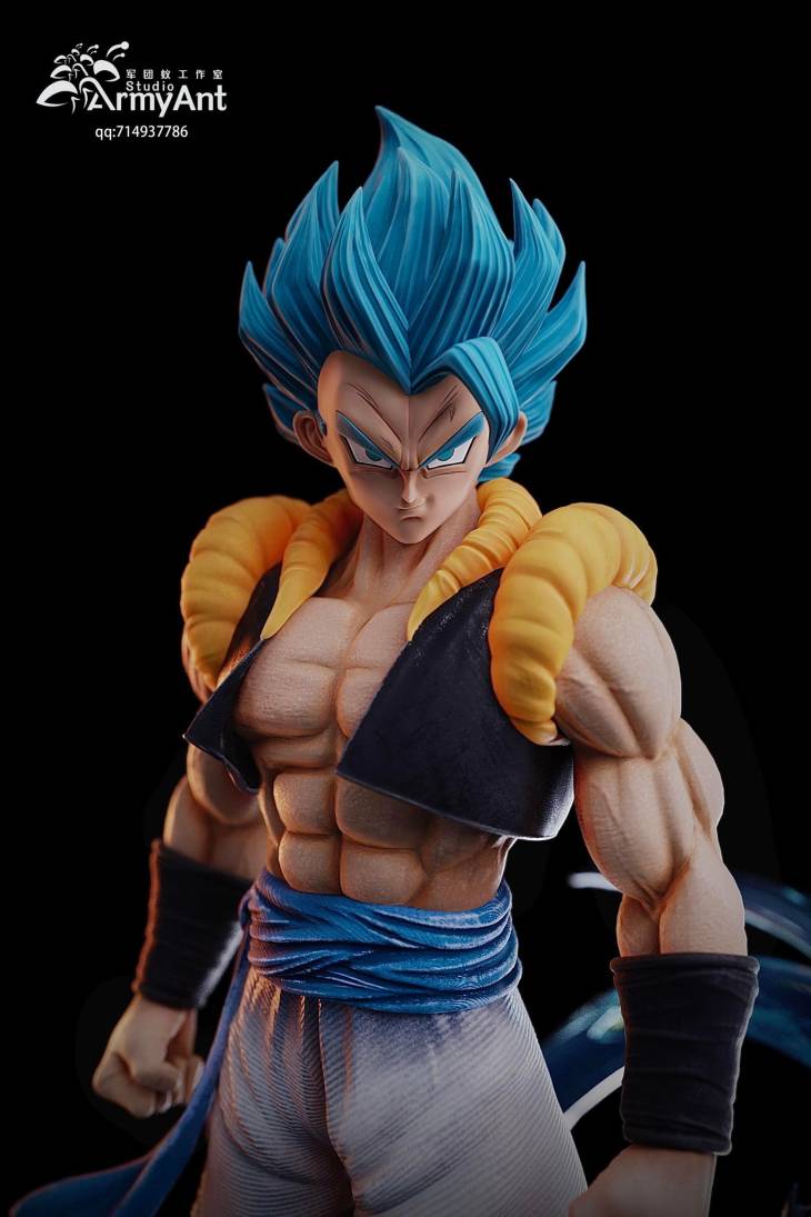 Army Ant - Gogeta and SSJ4 Vegito StatueCorp