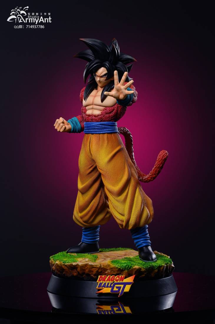 Army Ant - SSJ4 Goku StatueCorp