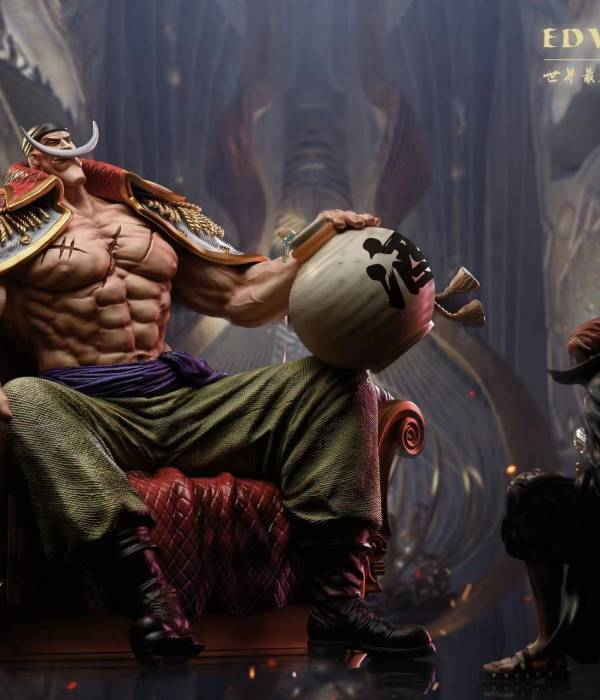BT - Whitebeard StatueCorp